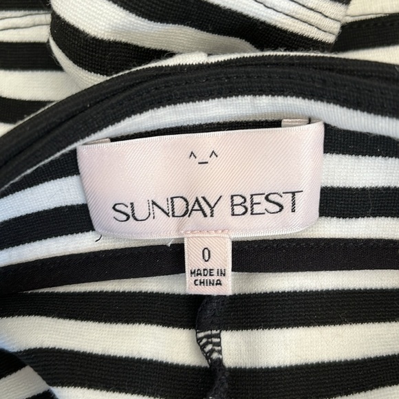 Sunday Best Short shorts - Picture 3 of 3